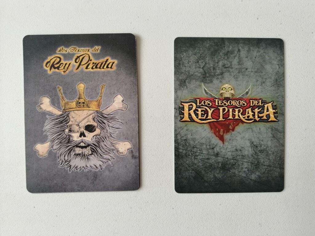 Los Tesoros del Rey Pirata comparación reverso cartas