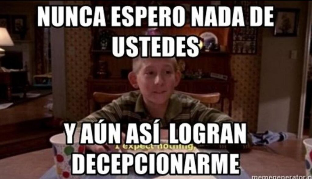 Meme Malcom nunca espero nada decepción 